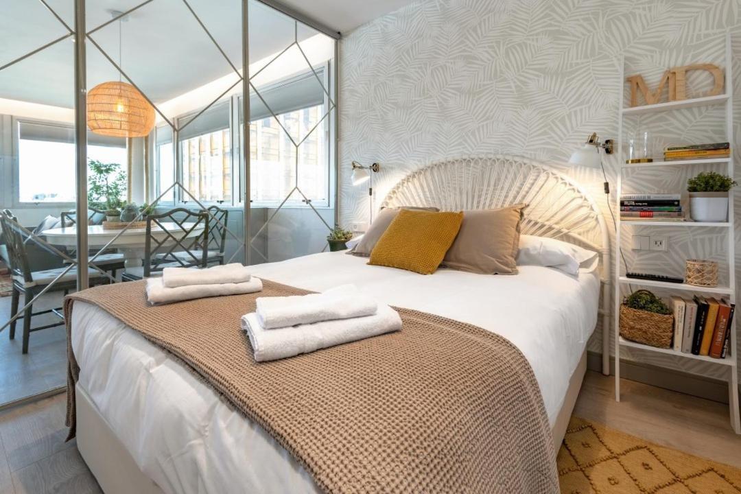 2 Bedrooms 1 Bathroom Furnished - Justicia - Incredible Views - Mintystay Madrid Extérieur photo