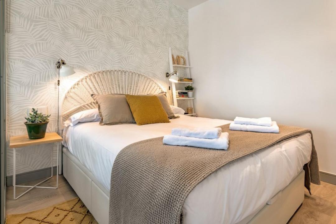 2 Bedrooms 1 Bathroom Furnished - Justicia - Incredible Views - Mintystay Madrid Extérieur photo
