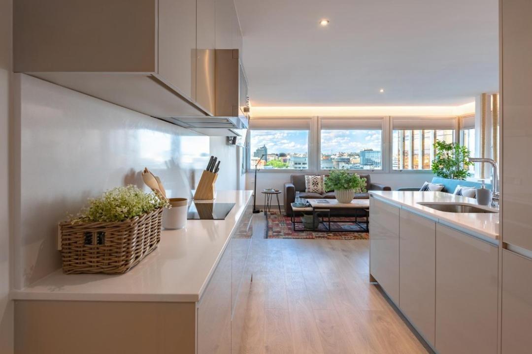 2 Bedrooms 1 Bathroom Furnished - Justicia - Incredible Views - Mintystay Madrid Extérieur photo